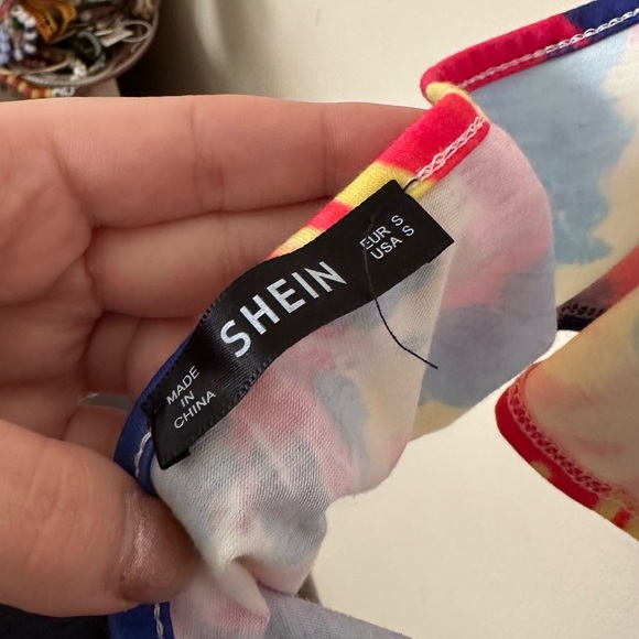 tie dye halter top - Picture 3 of 3